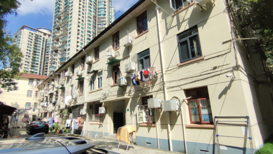 万科巨变与房地产行业的时代转折,马会传真澳门传真,精准解释落实及其象征意义_iosV12.42